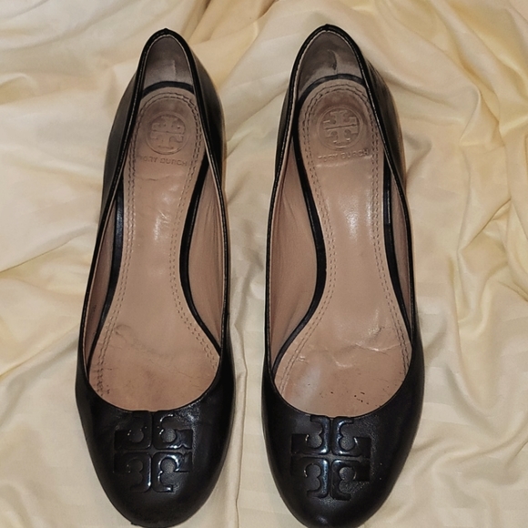 Tory Burch Shoes - Tory Burch Leather Lowell Wedge.